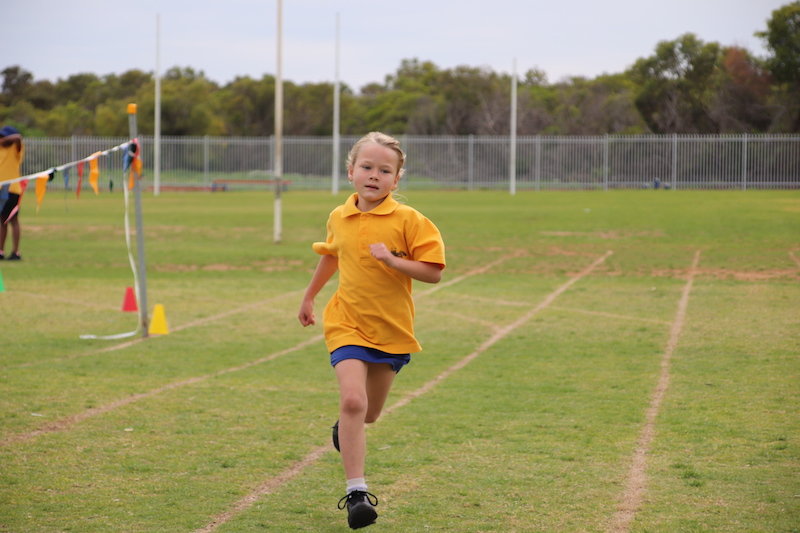 Year 2 Girls Cross Country - Waggrakine Primary School