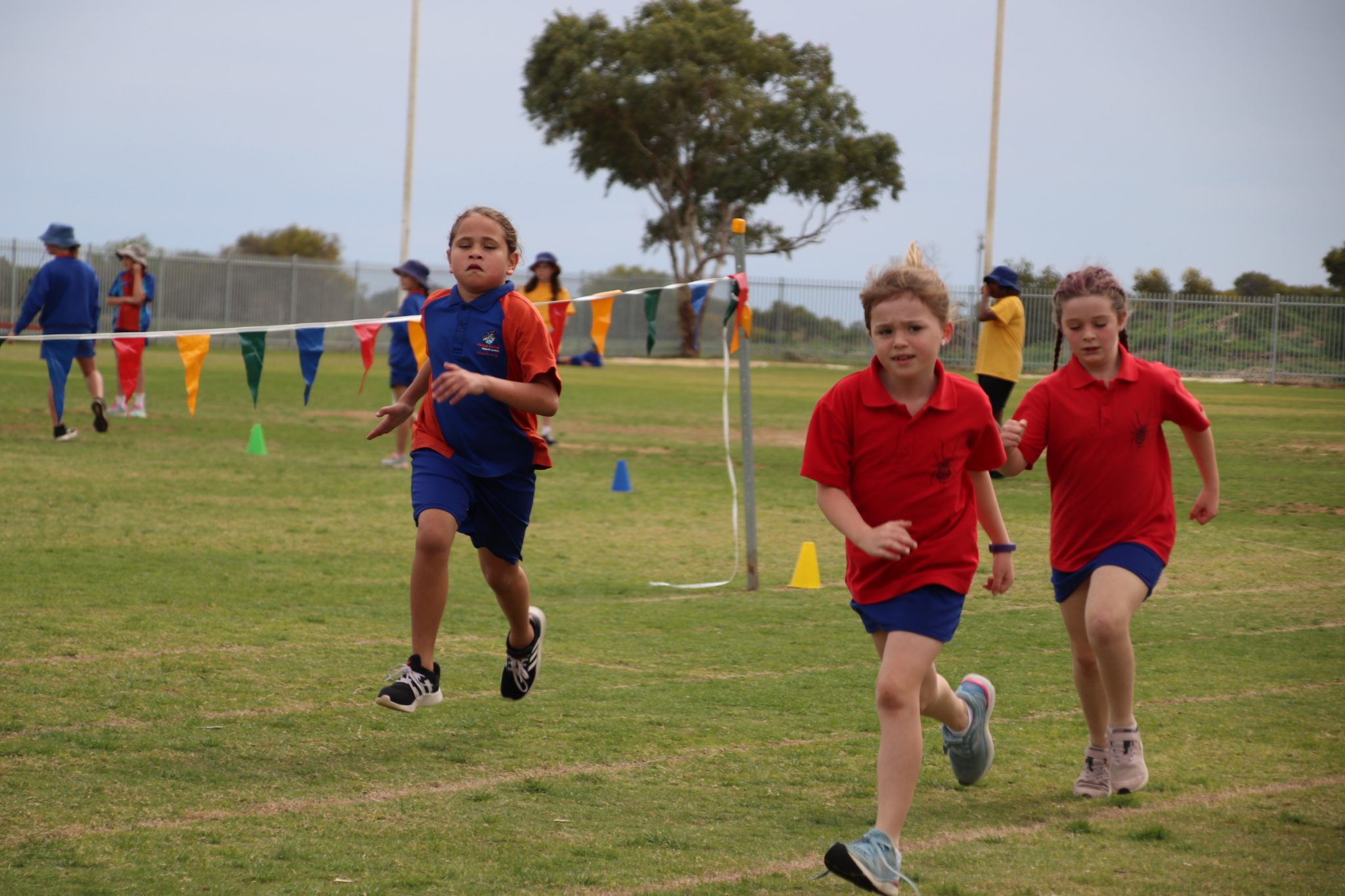 Year 2 Girls Cross Country - Waggrakine Primary School