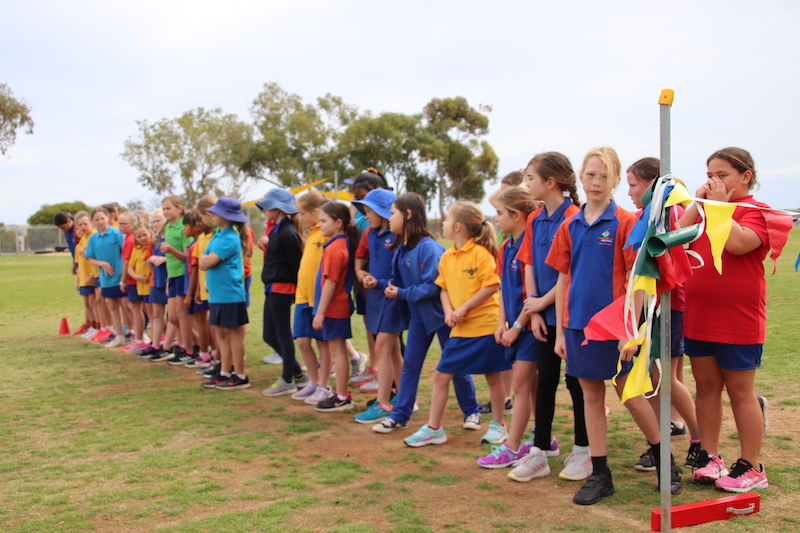 Year 3 Girls Cross Country 2020 - Waggrakine Primary School